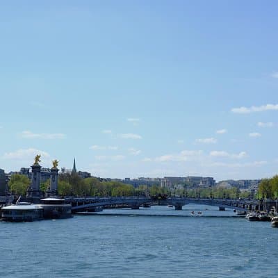 Paris Highlights: Half Day Private Walking Tour 2