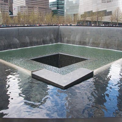 9/11 Memorial at World Trade Center and Financial District Walking Tour