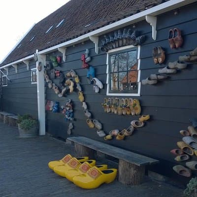 Zaanse Schans Windmills Private Tour from Amsterdam Airport 2