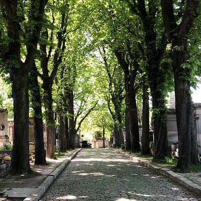 Semi-Private Père Lachaise Cemetery Tour