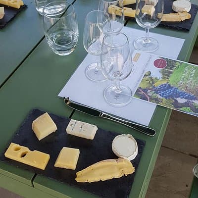 English Wine and Cheese Tour from London 4