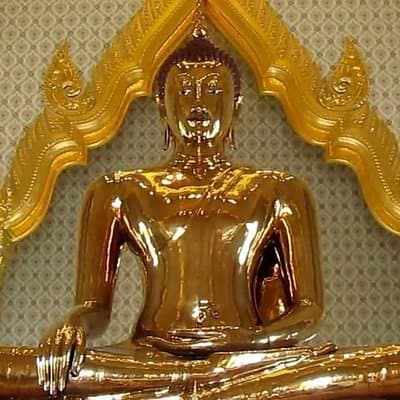 Bangkok Selfie Expert Tour: Little India, Wat Traimit & Wat Pho