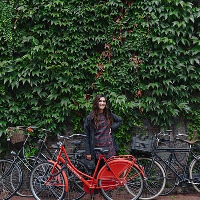 Personal Travel and Vacation Photographer Tour in Amsterdam 3