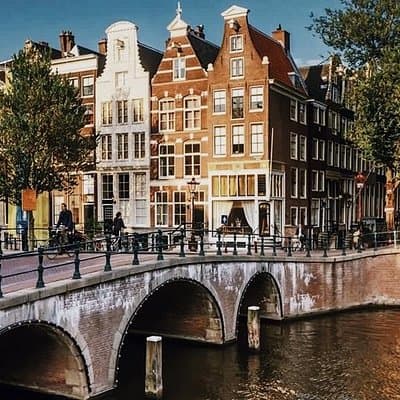 Amsterdam City Center Guided Walking Tour Semi-Private 12ppl Max 2