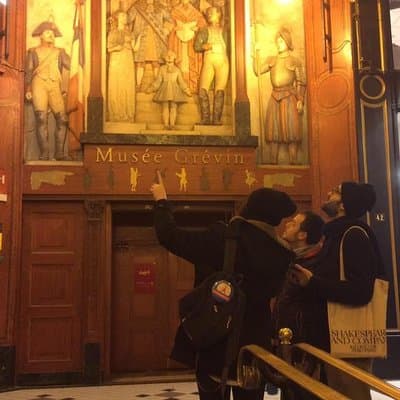 Private Covered Passages & Palais Royal Gardens 2-Hour Tour 5