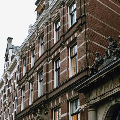 Amsterdam City Center & History - Exclusive Guided Walking Tour 3