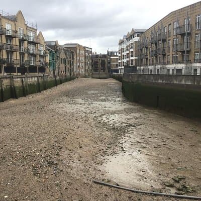 Historic walk of East Londons Wapping Docks and its famous Pubs