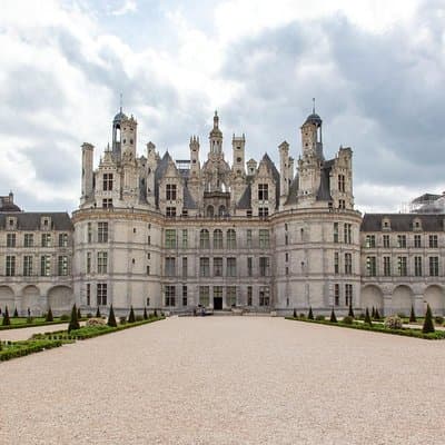 Loire Valley Chateaux from Paris Private Tour 2