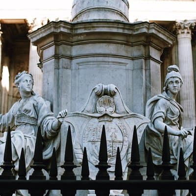 The Old City of London - Exclusive Guided Walking Tour 3