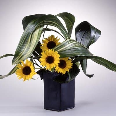 Tokyo Ikebana, Japanese Traditional Flower Arrangement Experience 3