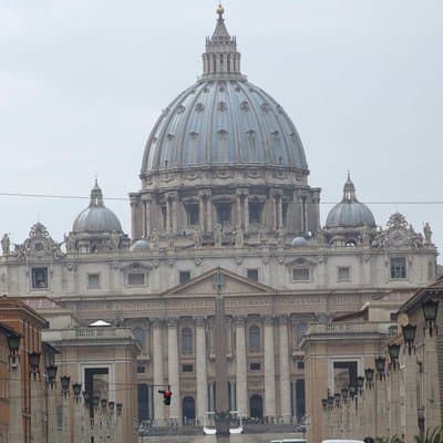 Private 4-Hour Tour of Vatican City and Rome Highlights with Hotel Pick up 4