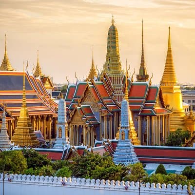 Private Grand Temples Along the Chao Phraya River [1/2 Day]