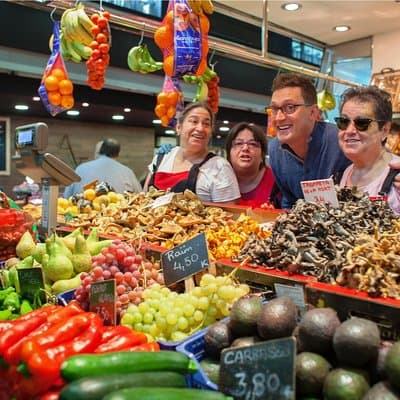 Private Barcelona Market Tour & Paella Cooking Class with Josh