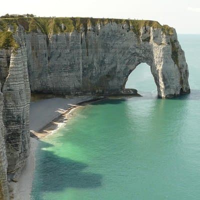 Etretat and Le Havre Private Day Trip from Paris