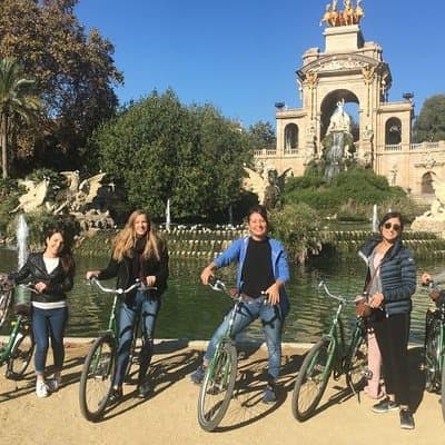 Highlights of Barcelona - Sunset Private Bike Tour with Cava