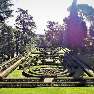 Rome: Vatican Museums and Gardens Private Tour - Pick up included 5