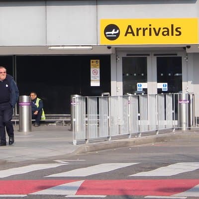 Private Transfer: Heathrow Airport to London Kings Cross or St Pancras Stations 2