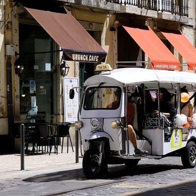 Old Lisbon and Viewpoints By Tuk Tuk 5