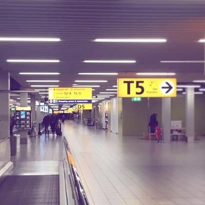 Private Roundtrip from AMS Schiphol Airport to Amsterdam and return to Airport 3