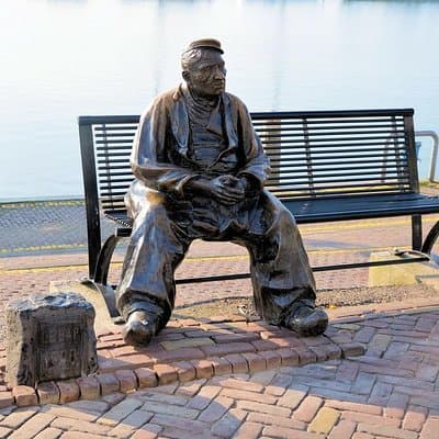 Zaanse Schans Windmills, cheese and clogs and Volendam tour from Amsterdam 4