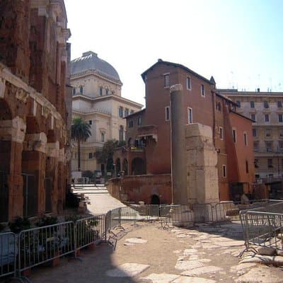 Rome: Jewish Ghetto and the Great Synagogue Private Walking Tour 4