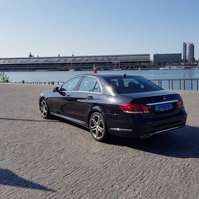 Schiphol Airport Private Transfer to Amsterdam with Meet & Greet 3