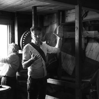 Zaanse Schans windmill tour with Italian guide 2