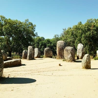 Évora and Megalithic Circuit 10H - Private Tour From Lisbon