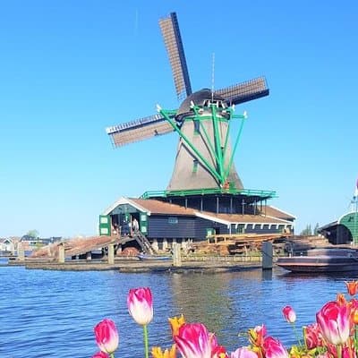Zaanse Schans and Volendam Private Tour – Clogs, Cheese and More