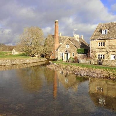 Private Tour to Stratford-Upon-Avon and The Cotswolds 5