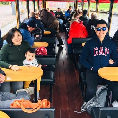 Private Day Trip from Amsterdam to Giethoorn including boat tour