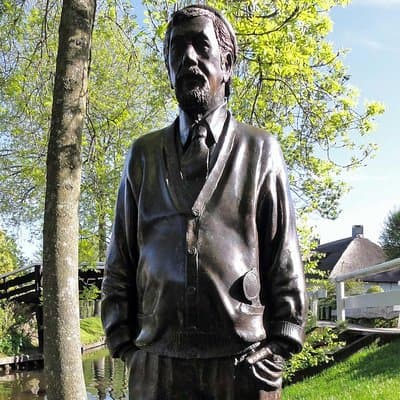 Private Day Trip from Amsterdam to Giethoorn including boat tour 5