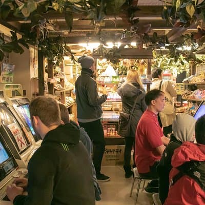 Akihabara Tailor-made Private Tour for Anime Fans 4