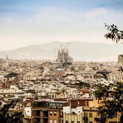 Barcelona Private 4 hours Shore Excursion with private vehicle and guide