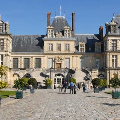 Fontainebleau Castle - Transportation Private Trip 2