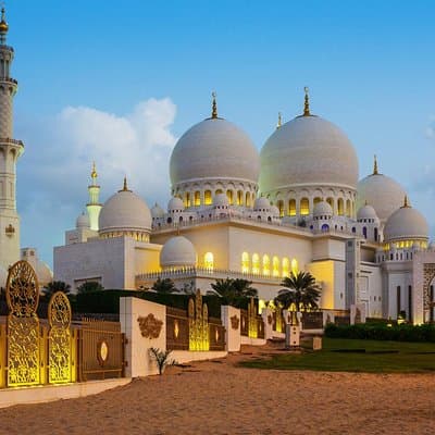 Exclusive Full-Day Abu Dhabi City Tour with Sheikh Zayed Mosque 2