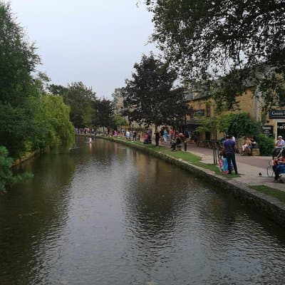 Luxury Private Vehicle Day Hire: From-London Blenheim Palace & Cotswold Villages 4