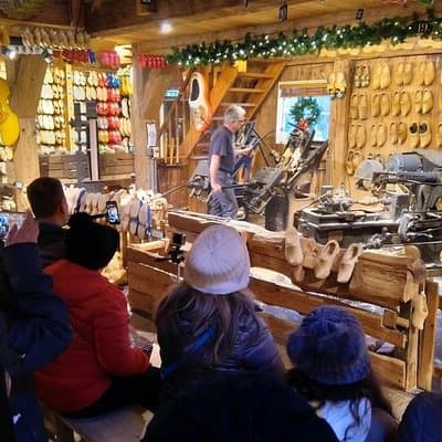 Zaanse Schans and Volendam Private Tour from Amsterdam 3