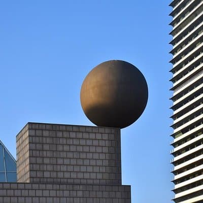 Private one way transfer from/to Barcelona airport to/from hotel 5