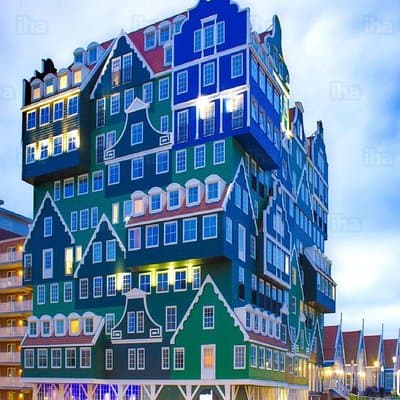 Private 3-hour Walking Tour in Amsterdam with official tour guide