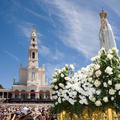 Fátima - Full Day Private Guided Tour from Lisbon by minivan