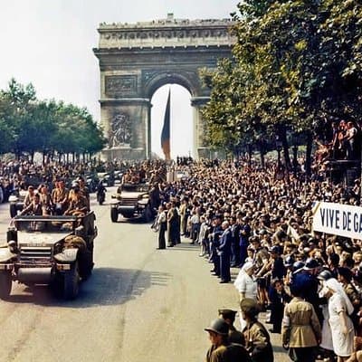 Paris and Parisians During WWII | Private Walking Tour