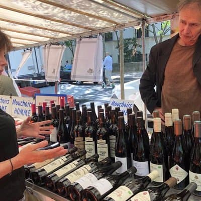 Organic Market Tasting & History Tour by the Eiffel Tower