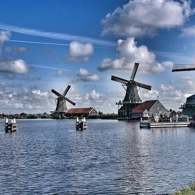 Zaanse Schans, Volendam & Edam: Private tour (Max 3 per)