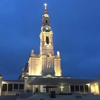 Fátima Message Private Tour with Candle Procession from Lisbon