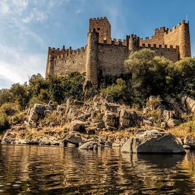 Tour / transfer Lisbon /Porto /Porto/Lisbon with several stops 4
