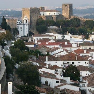Tour / transfer Lisbon /Porto /Porto/Lisbon with several stops 5