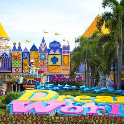 Dream World Theme Park "Super Visa" with Return Transfer & Lunch 4