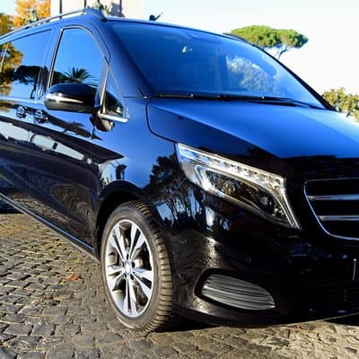 Private Departure Transfer: Hotel to Rome Ciampino Airport 4