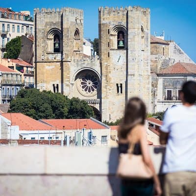 Lisbon Private Shore Excursion: City Tour by Minivan Including Food and Wine Tastings 3